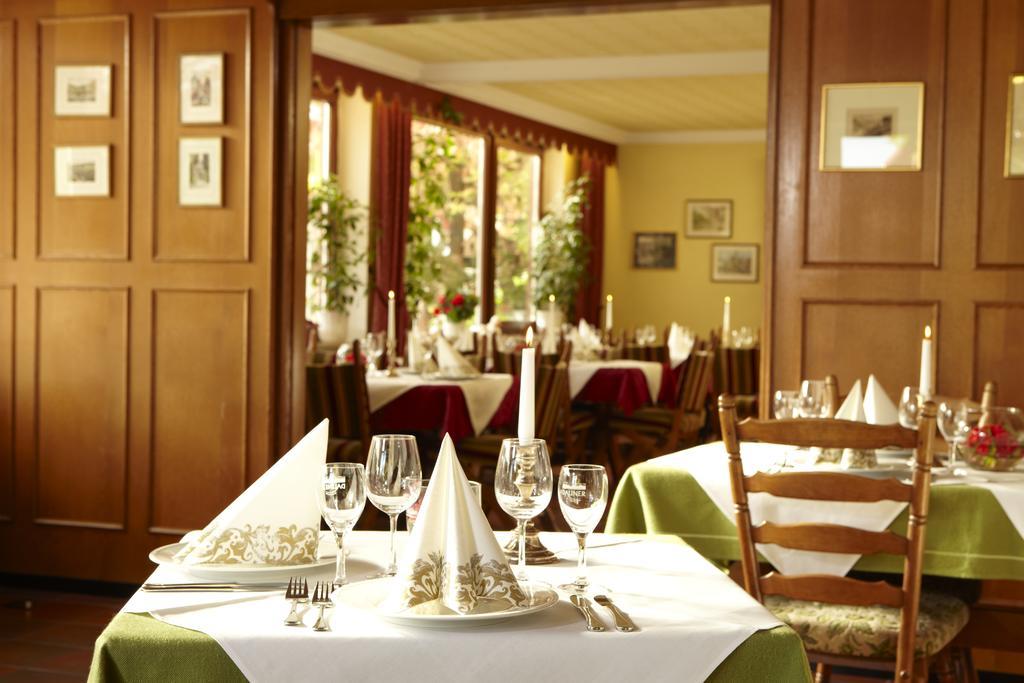 Hotel Winzerverein 젤틴겐라티그 외부 사진